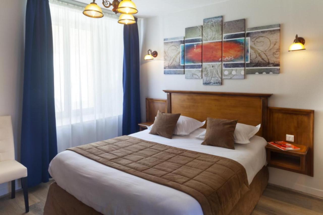 Logis Hotel & Restaurant Du Sauvage La Ferte-Gaucher Luaran gambar
